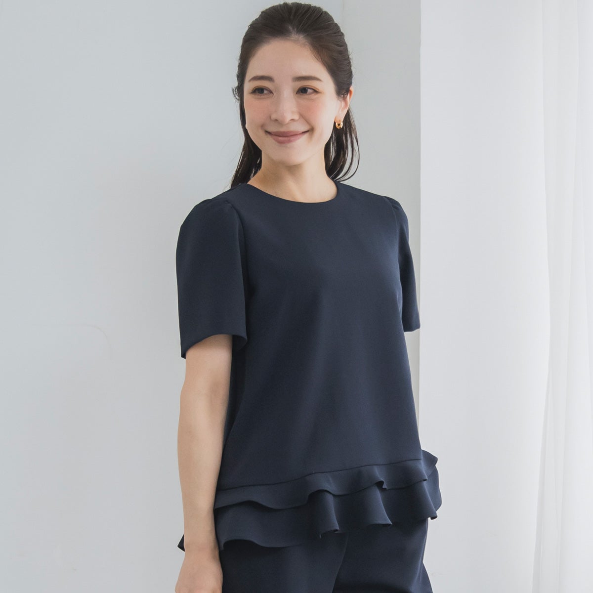 SONO NAVY】ミニティアードレディブラウス【20260522】 | Spendard.com