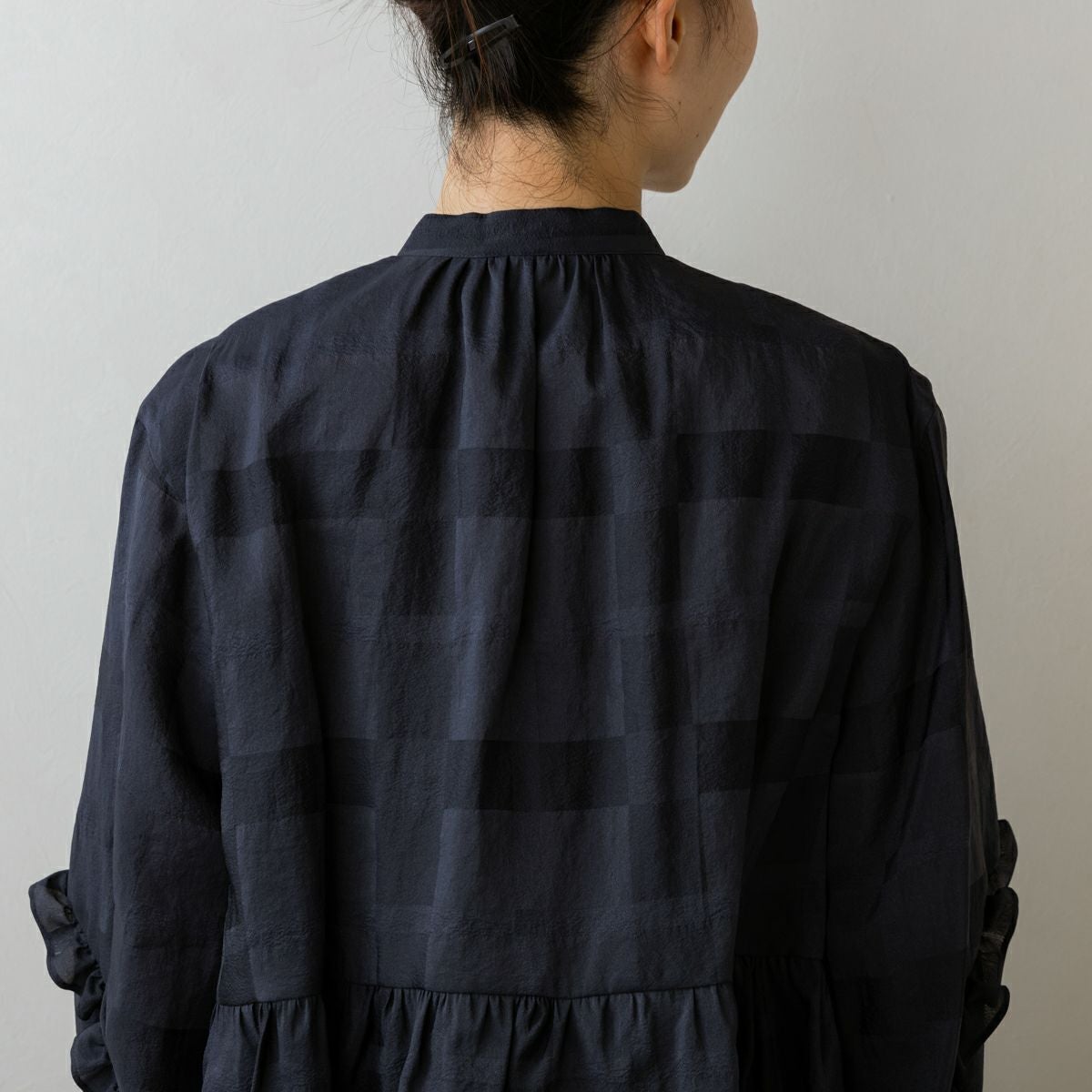 MORE SALE】【返品不可】【SONO】エアリーチェックブラウス【20250907