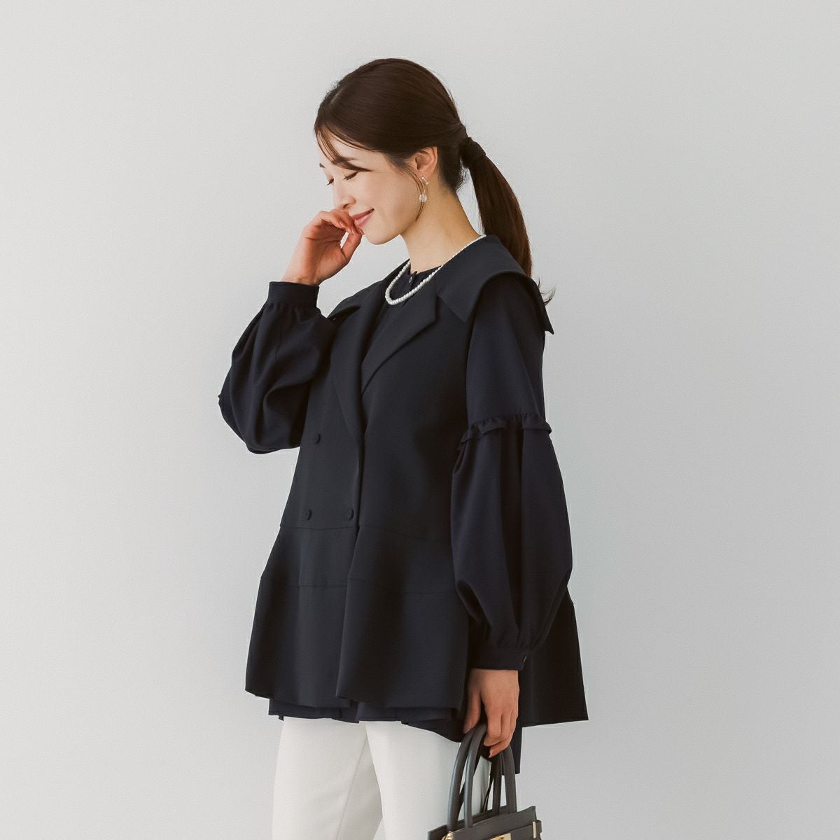 新品未使用　トゥジュー　チュニック　ブラック　シルク SONO NAVY】ビーグルカラーチュニックジレ【20250919】 | Spendard.com