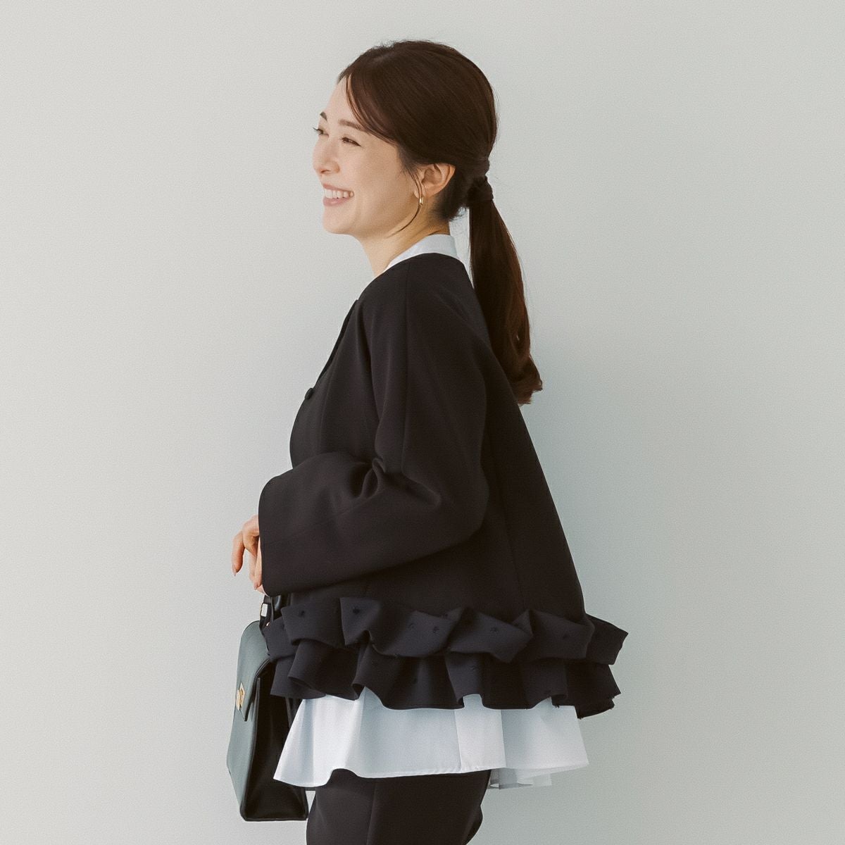 SONO NAVY】ホイップフリルショートジャケット【20260225】 | Spendard.com