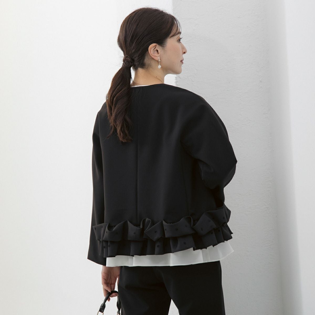SONO NAVY】ホイップフリルショートジャケット【20260225】 | Spendard.com