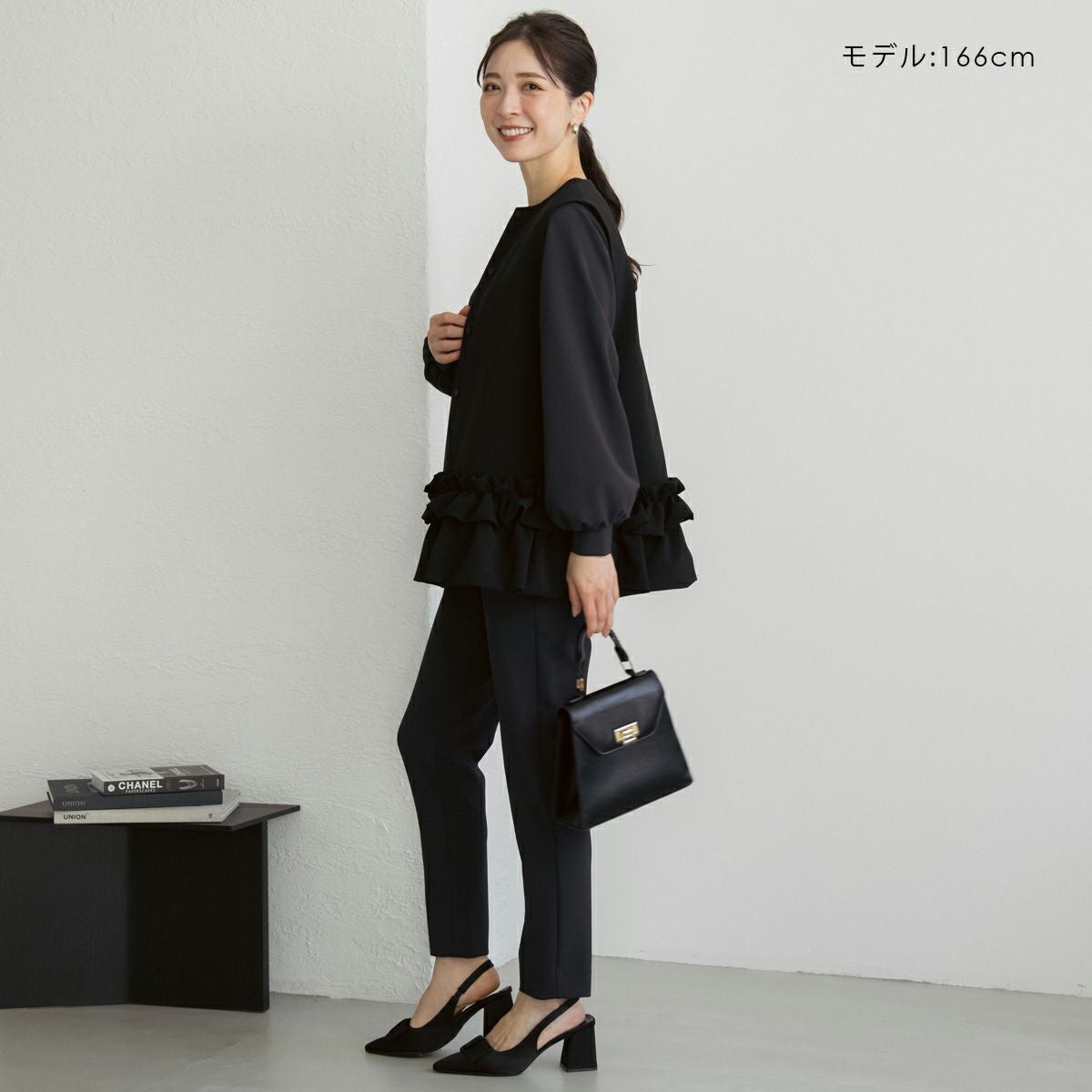 SONO NAVY】 フローラルフリルチュニックジレ【20260225】 | Spendard.com
