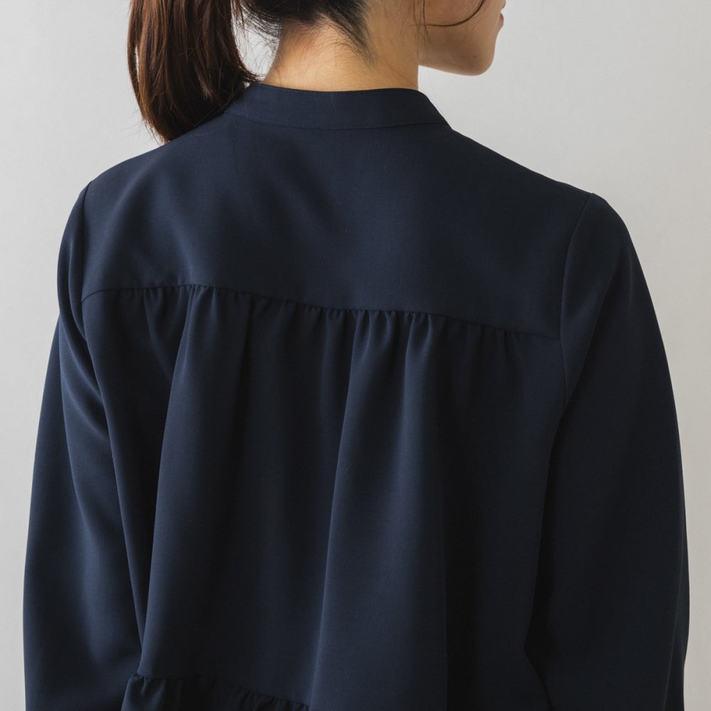 新品 タグ付　SONO　フェミニニティチュニックブラウス　ティアードブラウス SONO NAVY】フェミニニティティアードブラウス【20260313】 | Spendard.com