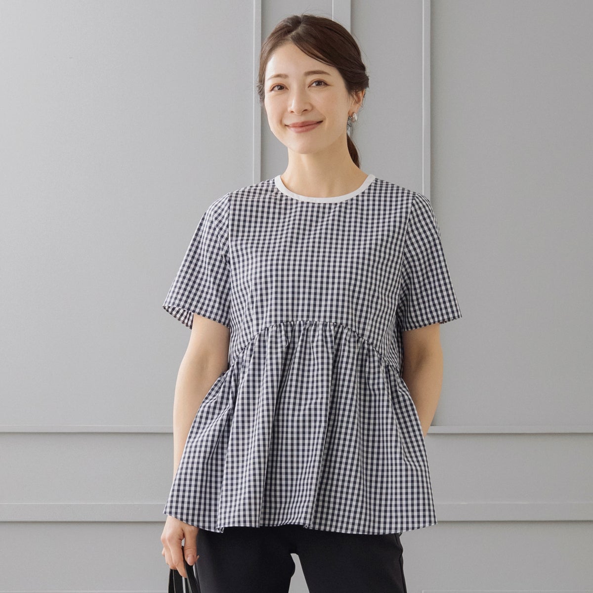 twill ラウンドペプラムボリュームブラウス twill ラウンドペプラムボリュームブラウス - メルカリ