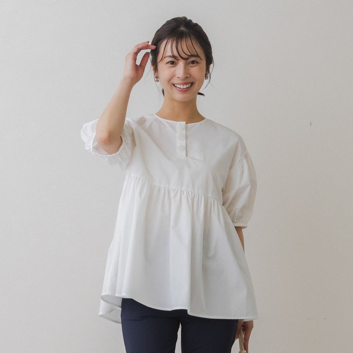 SONO】オーナメントビジューブラウス【20260724】 | Spendard.com